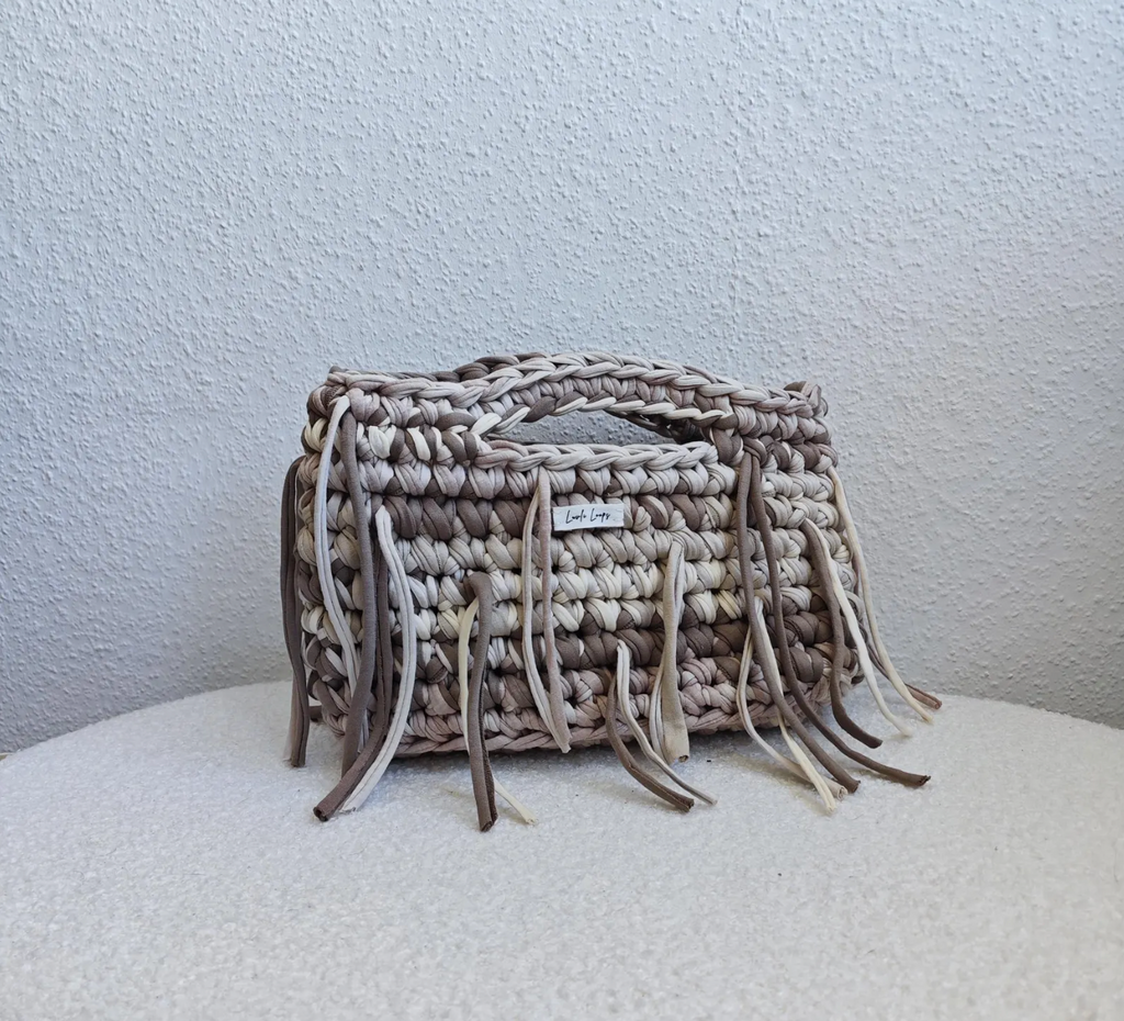 Redfeather Crochet fringed handbag