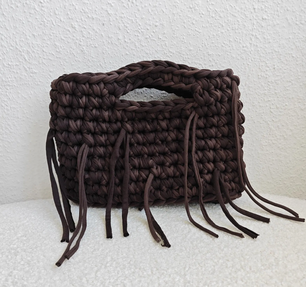 Redfeather Crochet fringed handbag